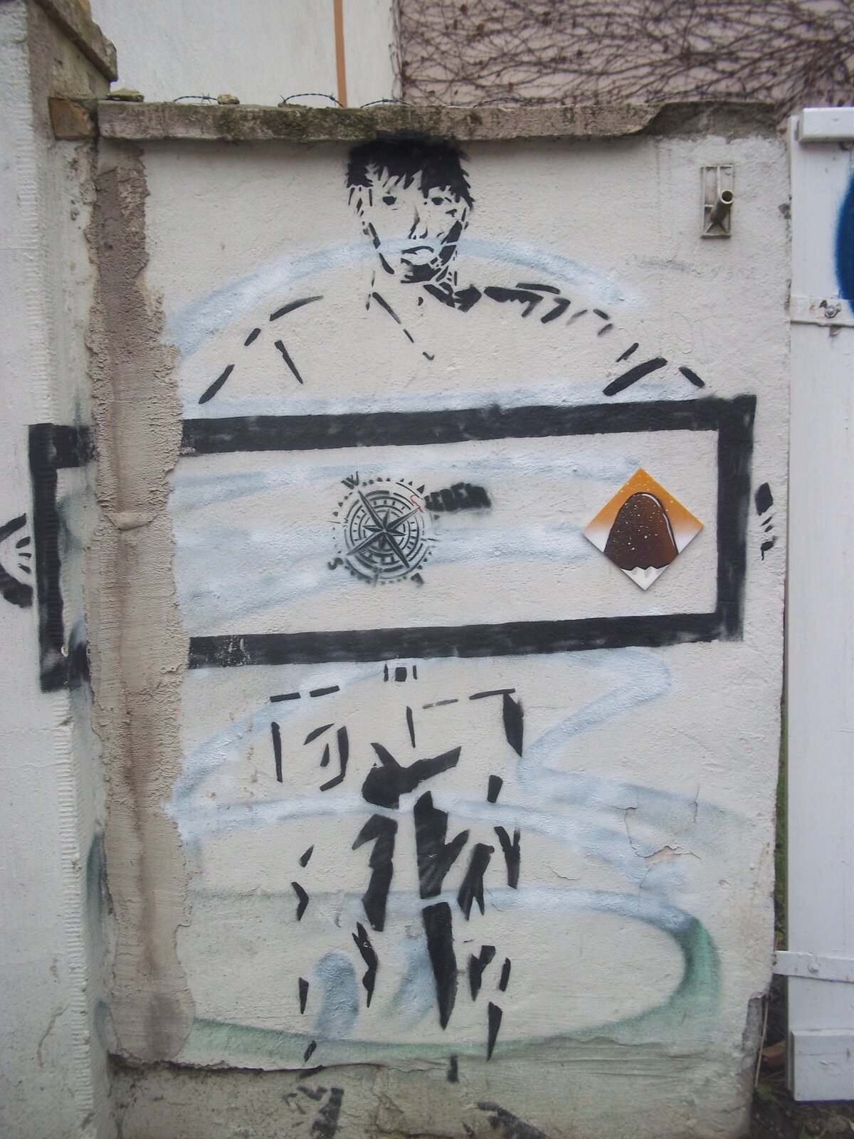 Stencil-Mann und Rumspitze in der August-Bebel-Straße
