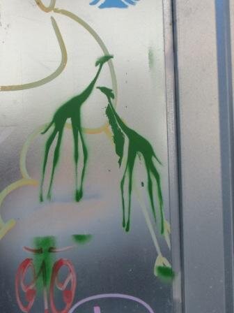 Zwei Giraffen