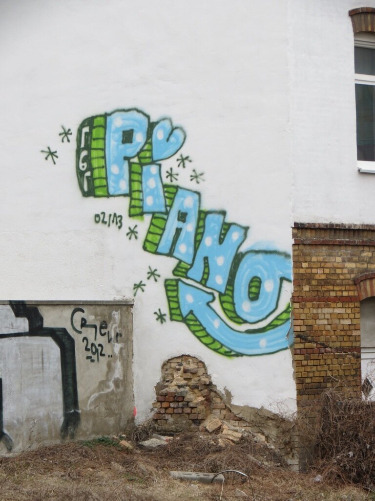 PIANO 8