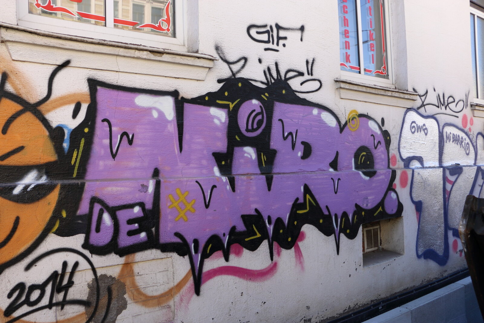 DE NIRO