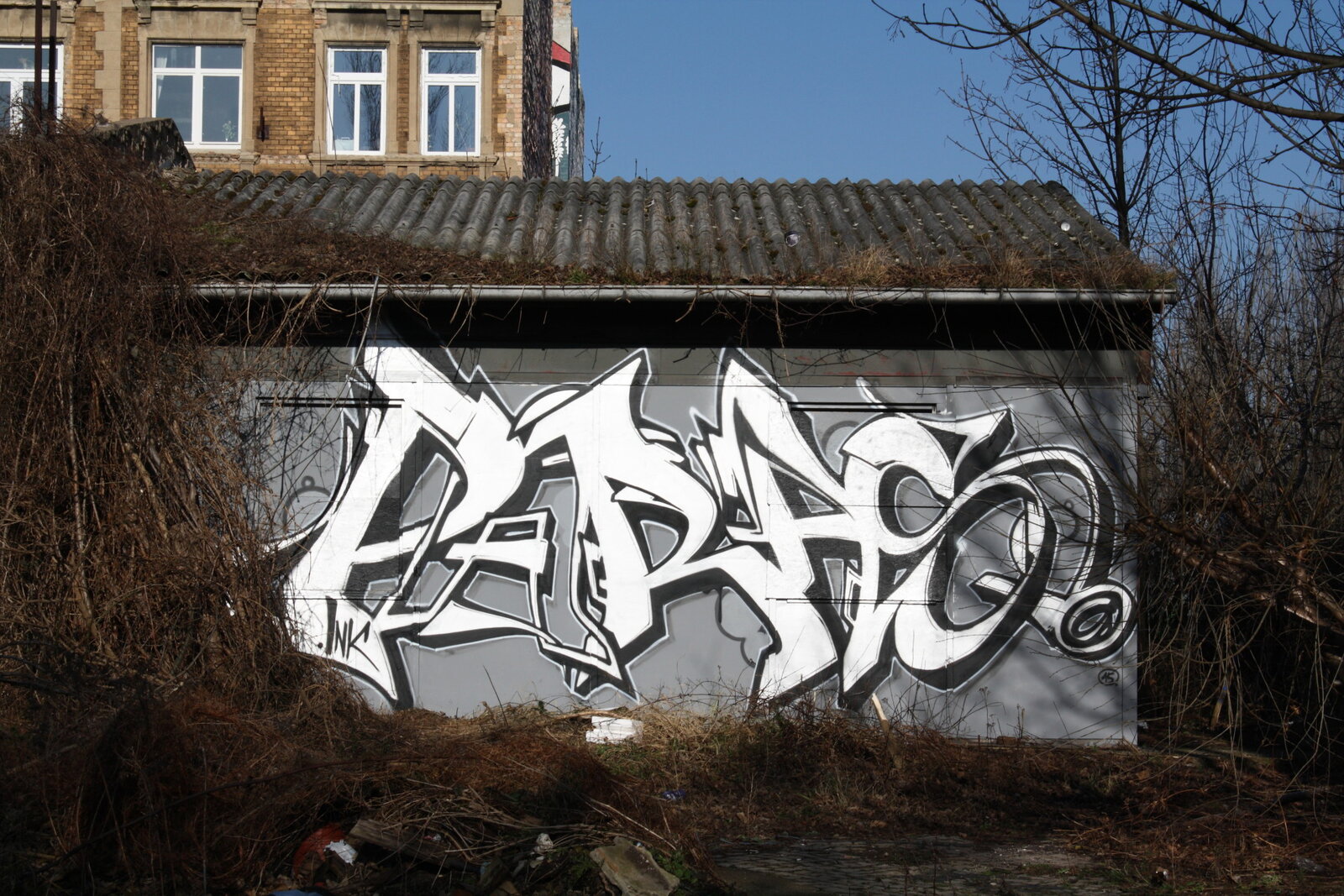 PARAS im Sonnenlicht