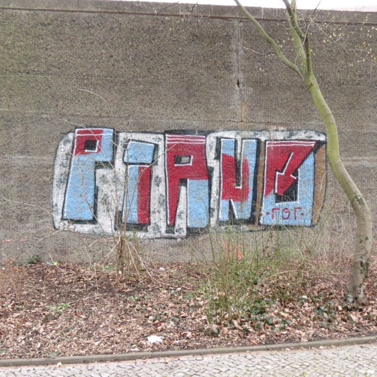 PIANO 18
