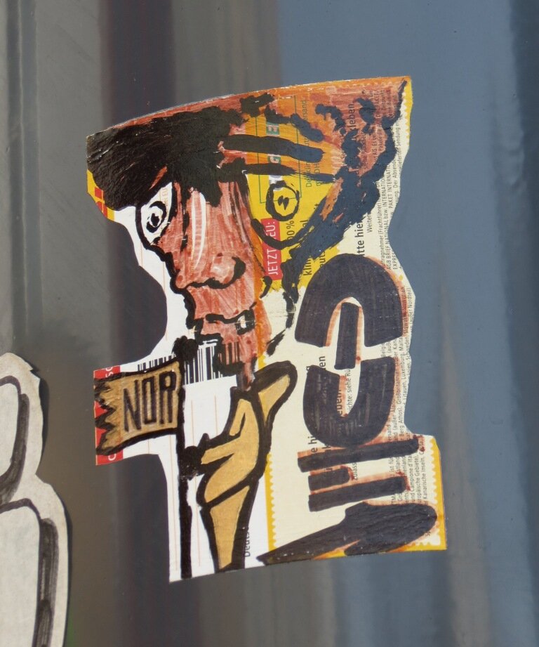NOR TU ES-cut-out