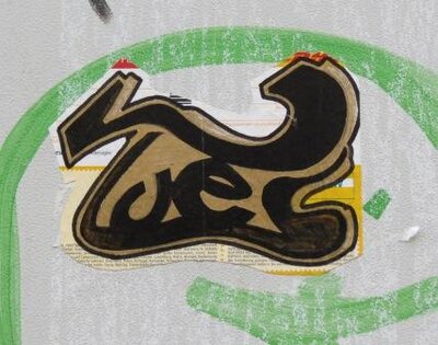 TU ES-Sticker schwungvoll