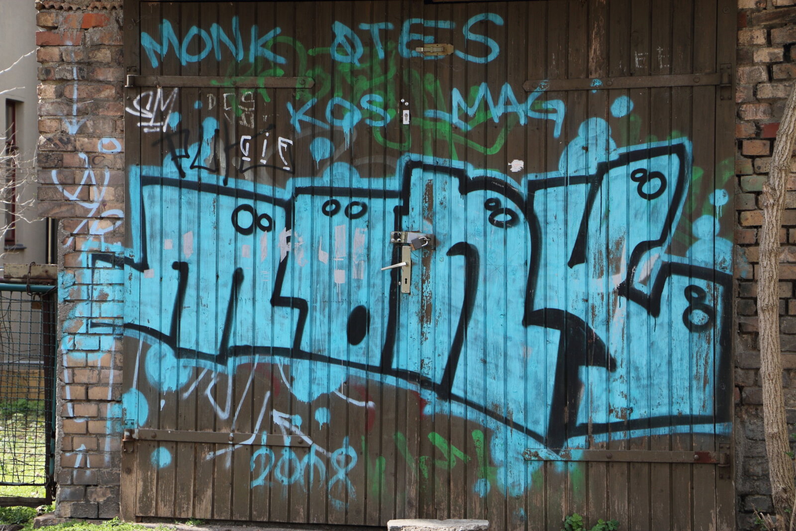 Garagentor 11: MONK