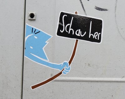 Hallo schau her