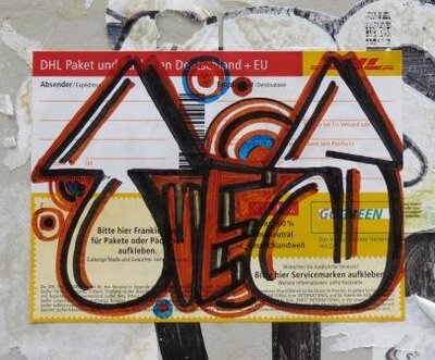 TU ES-Sticker mit Dreieckhauben
