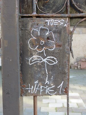 TU ES-Sticker 15.