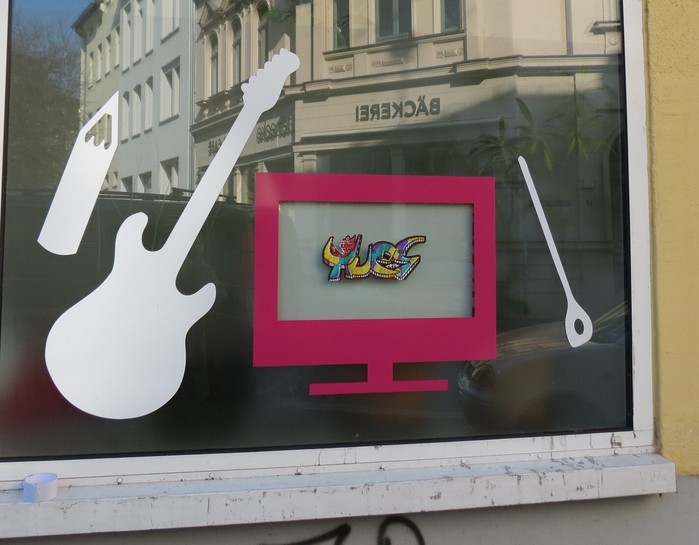 TU ES-Sticker 17.