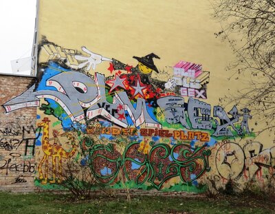 Spielplatz-Graffito