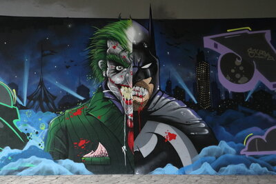 Unter der Brücke, Joker/Batman, Mr. Pinguin