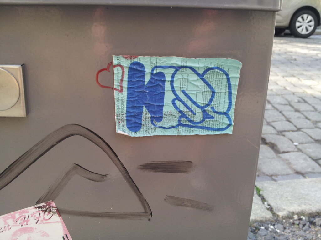 Ort unbekannt: Kuss