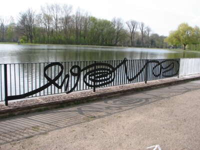 Ornamentales vom Fontäneteich