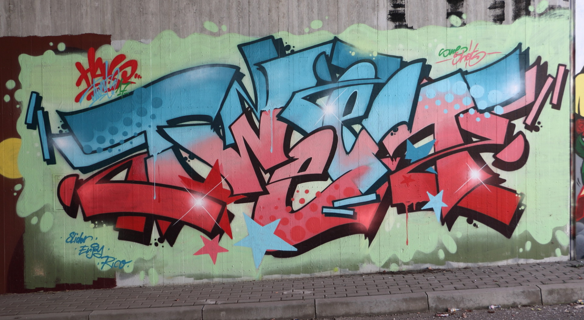 Galerie Europachaussee (27): TWEET